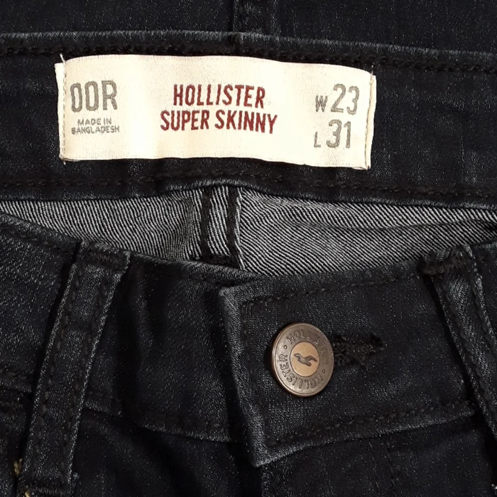 🆕️Hollister Super Skinny Jeans. Women's Size: Waist 00R/23x31 Inseam.